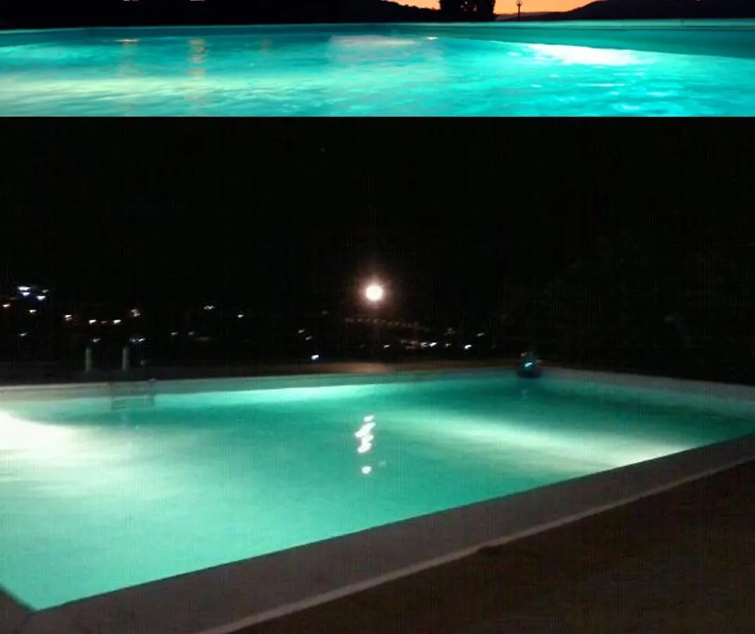 La Casa Dei Limoni Con Piscina Noto Apartment Italy