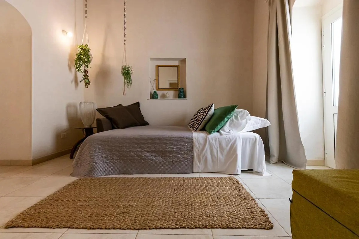 La Casa Dei Limoni Con Piscina Noto Apartment 0*,