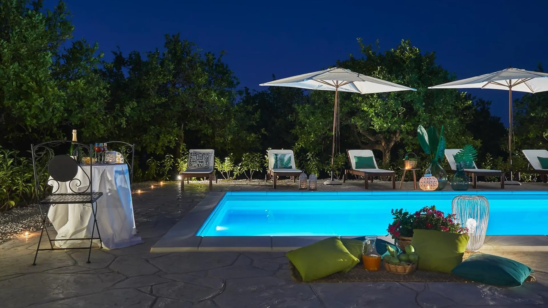 La Casa Dei Limoni Con Piscina Noto Apartment 0*,