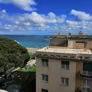 Nizza , Savone Italie